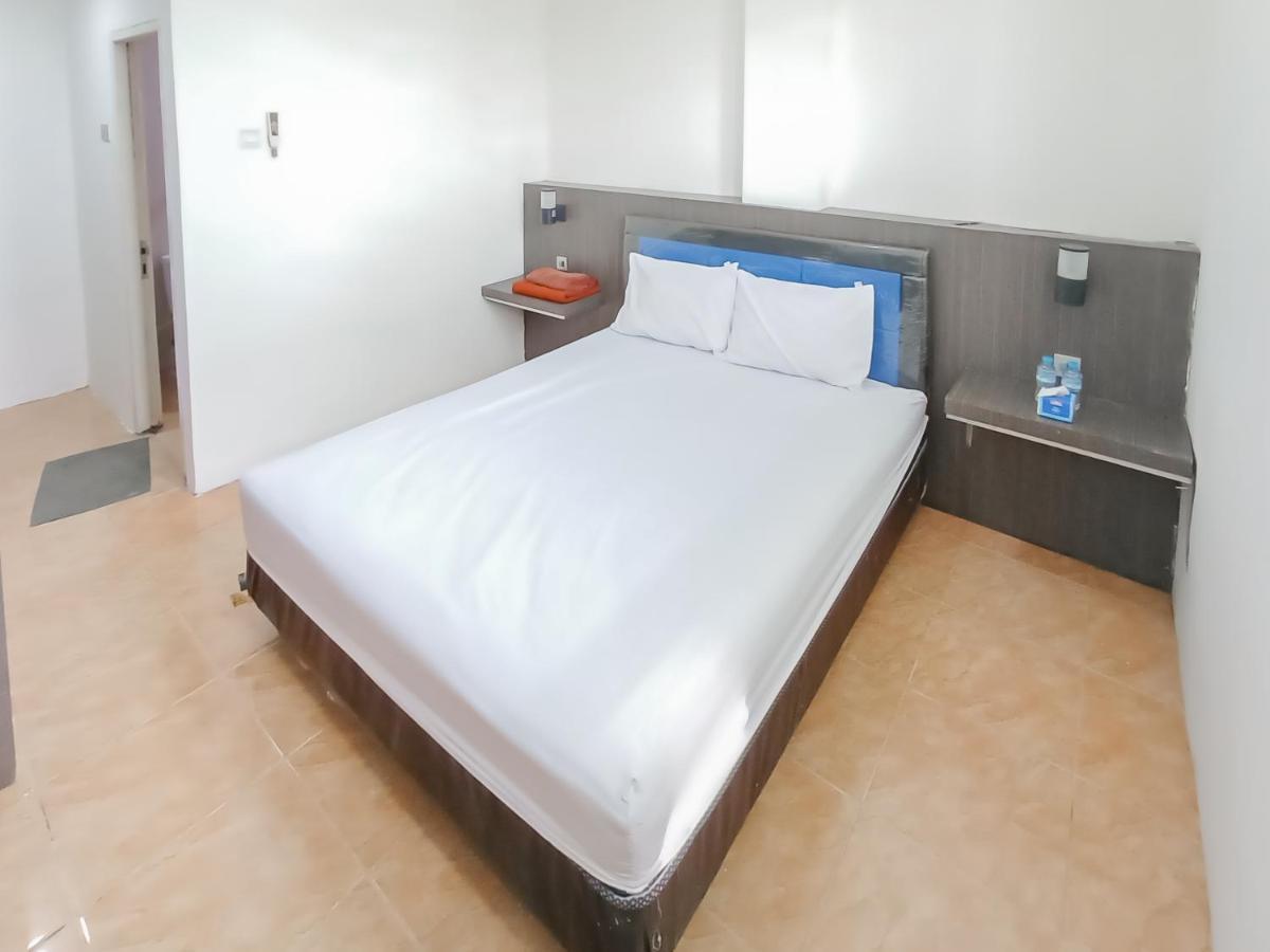 Reddoorz Syariah Near Q-Mall Banjarbaru Martapura (South Kalimantan) Exterior foto